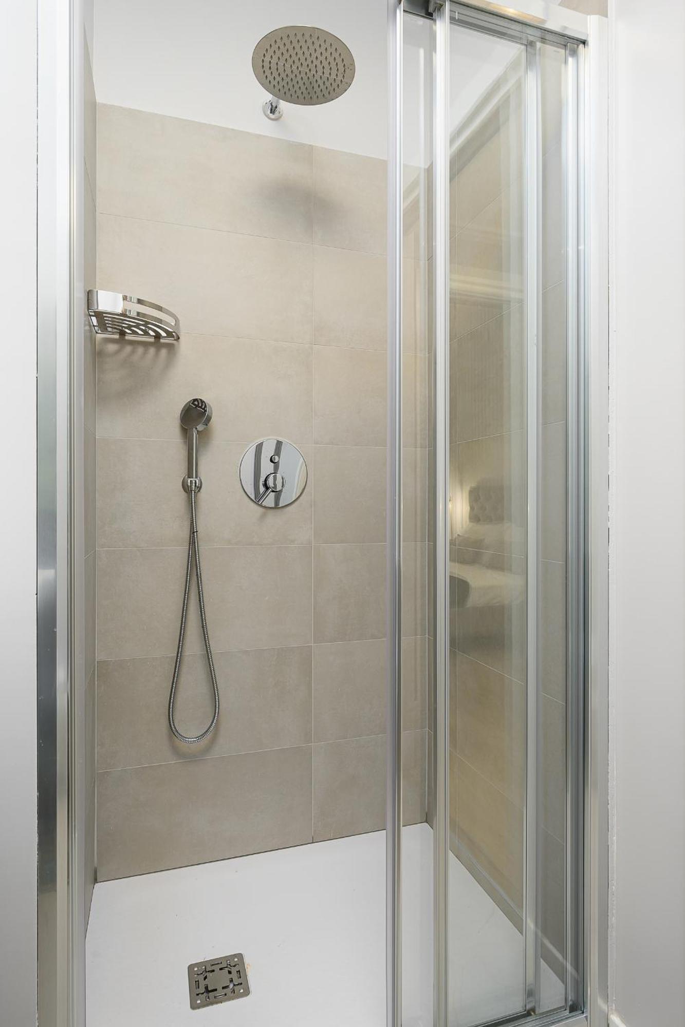 Suites In Porta Garibaldi & Chinatown - City Center Well Connected 밀라노 외부 사진