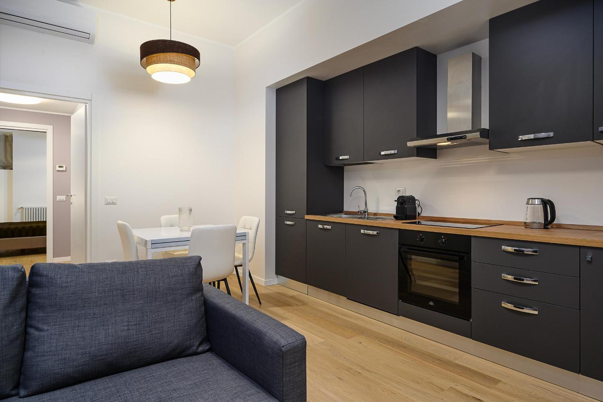 Suites In Porta Garibaldi & Chinatown - City Center Well Connected 밀라노 외부 사진